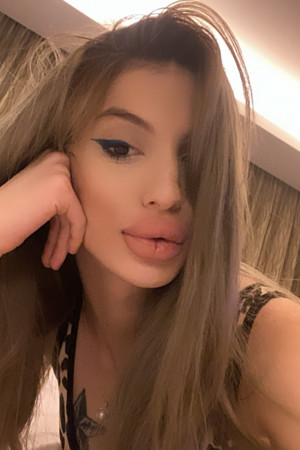 Escort girl Рузанна